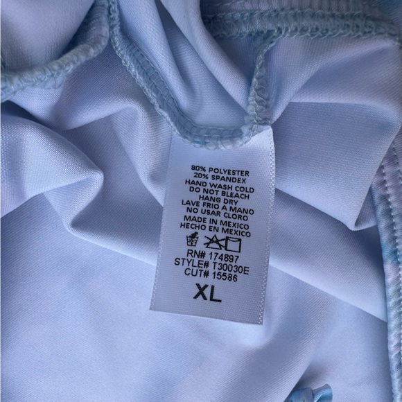 iHeartRaves Bodysuit XL Blue Heart Swirl Halter Cheeky Festival Concert EDC - Picture 6 of 6